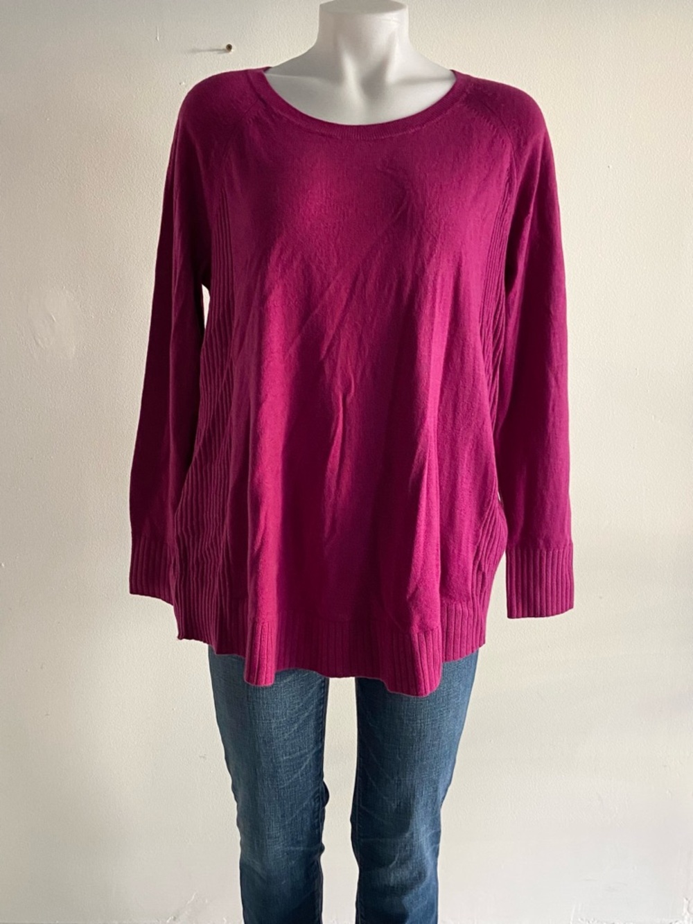 NWT LOFT Women’s Scoop Neck Sweater in Fuchsia Purple Pink L